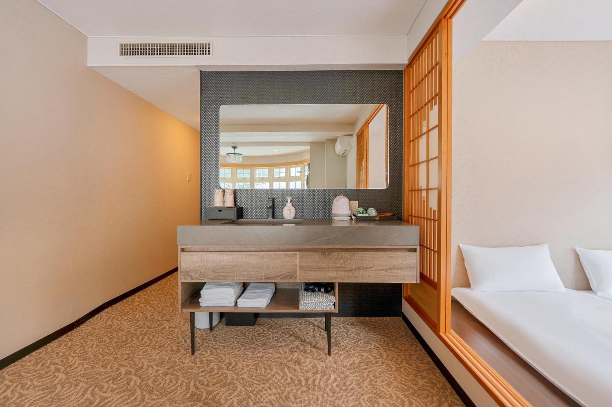 Hakuba Sun Valley Hotel Екстериор снимка