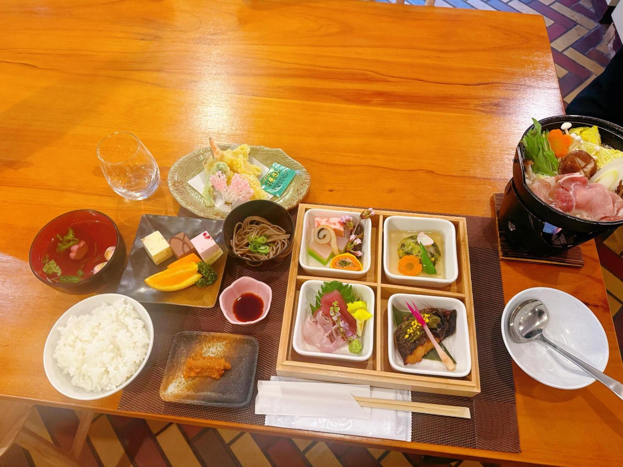 Hakuba Sun Valley Hotel Екстериор снимка